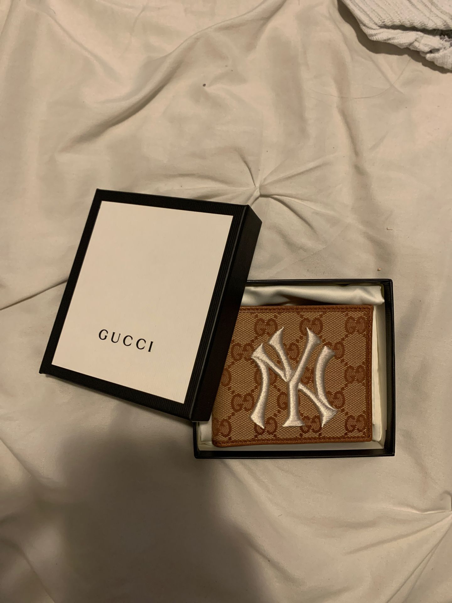 Gucci wallet New York Yankees