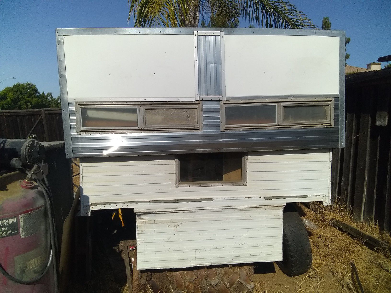 Pop-up camper nice project 8' size bed truck