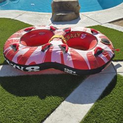 Towable Water Tube
