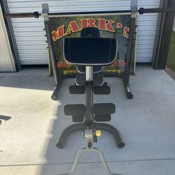 Gold's Gym XRS 20 Adjustable Bench, rack cap 45Lb Olympic barbell 7ft $180