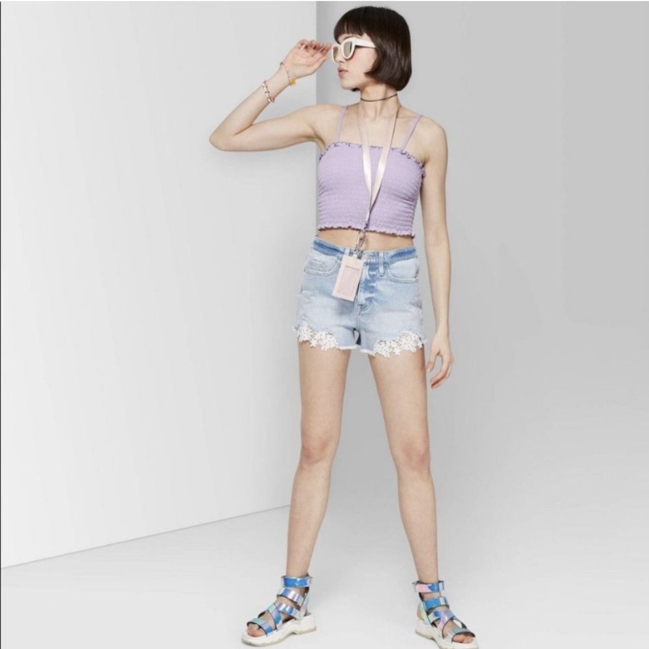 WILD FABLE Light Wash Denim High Rise Eyelet Lace Raw Hem Summer Shorts NEW