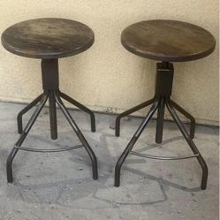 Bar Stools 