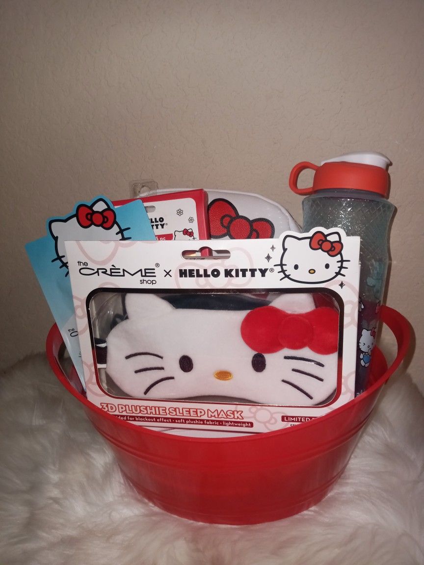 Hello Kitty Gift Basket New 