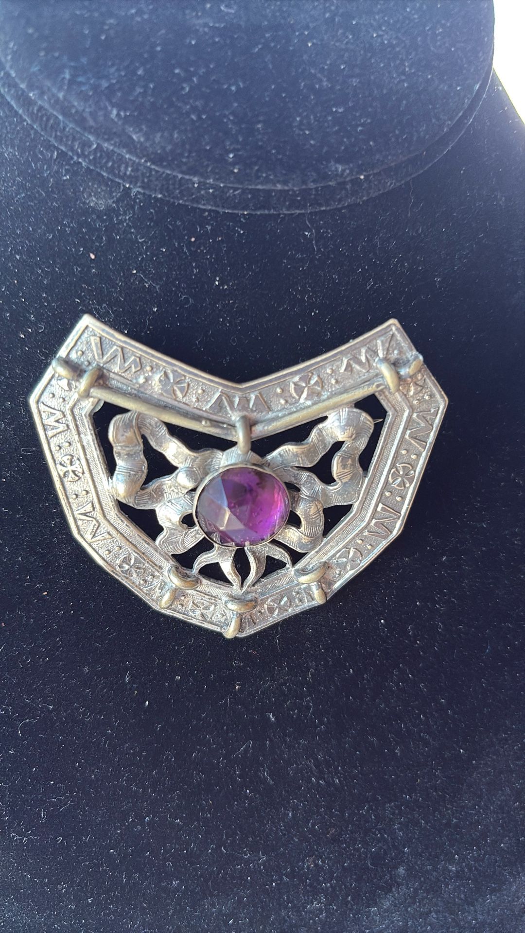 Vintage Brooch C&R early 1900s
