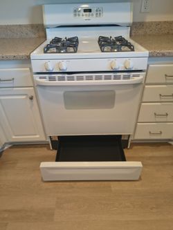 Gas stove