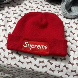 Supreme beanie 