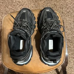 Balenciaga Track Leds 