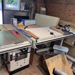 Delta 10” Right Tilting 5 Hp Table Saw With 52” Beisemeyer Fence