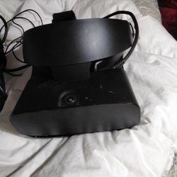 Lenovo Oculus  Rift S VR PC  Headset
