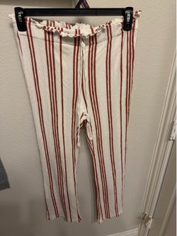 Love Tree White Cropped Pants with Rust Red Stripes size Medium