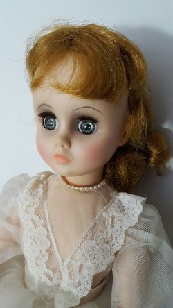 Vintage madame alexander bride top doll