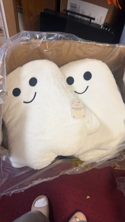 Ghost pillows