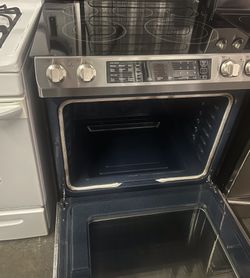 Samsung Slide Gas Stove W/ Convention Oven 