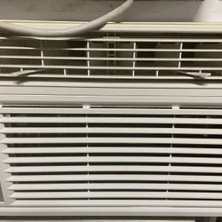 arctic king window type air conditioner 6000 btu