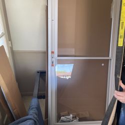 Right Hand Screen Down 