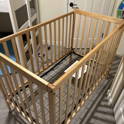 Natural Wood Crib