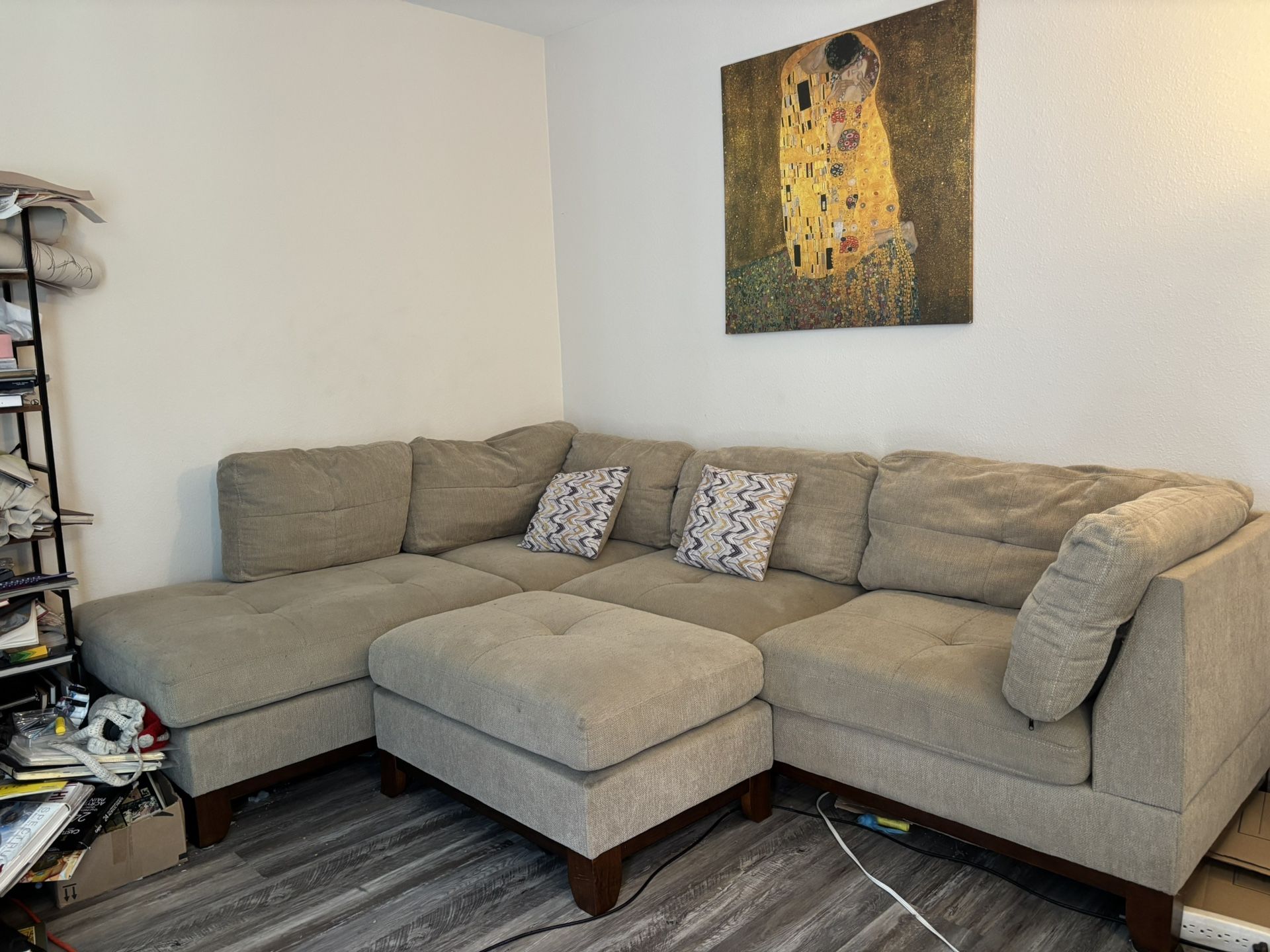 Sofa L-shaped