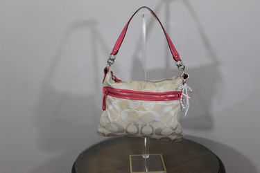 Coach Signature Shoulder Bag Pink