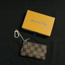 LV Wallet