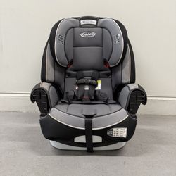 GRACO 4EVER Expires in 2028 No cup holders
