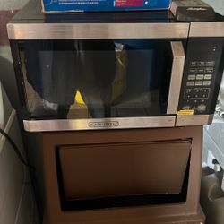 Black /Decker Microwave 