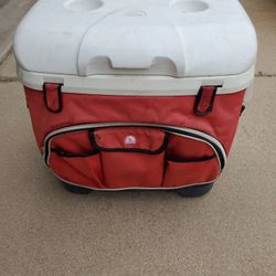 Igloo Cooler 