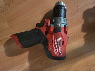 Milwaukee M12 Hammer Drill