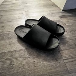Nike Black Slides – Comfortable, Stylish, Everyday Wear