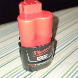 Milwaukee M12