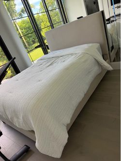 Queen Bedroom set