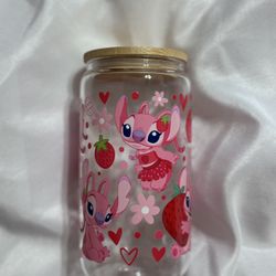 Angel W/ Strawberries Cup