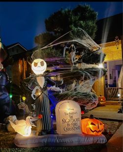 Disney Nightmare Before Christmas Inflatable Yard Decoration