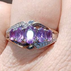 Beautiful 14k  Gold And Silver, Diamond And Amethyst Ring