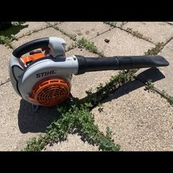 Leaf blower 