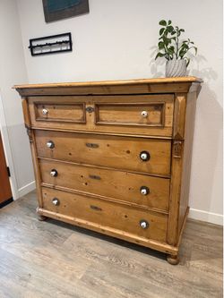 MASSIVE Chest of Drawers - Antique Pine - 4 drawers -  1840’s - farmhouse - delivery available