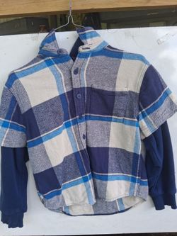 Thereabouts boys size 8 sweater