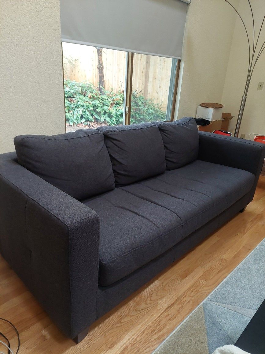 Comfortable Kasala Sofa - Excellent Condition!