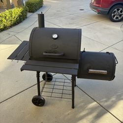 Char Griller Grill and Offset Smoker