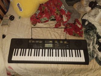 Piano keyboard
