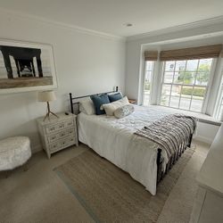 Queen Bedroom Set