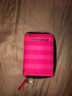 Victoria’s Secret makeup brush pouch