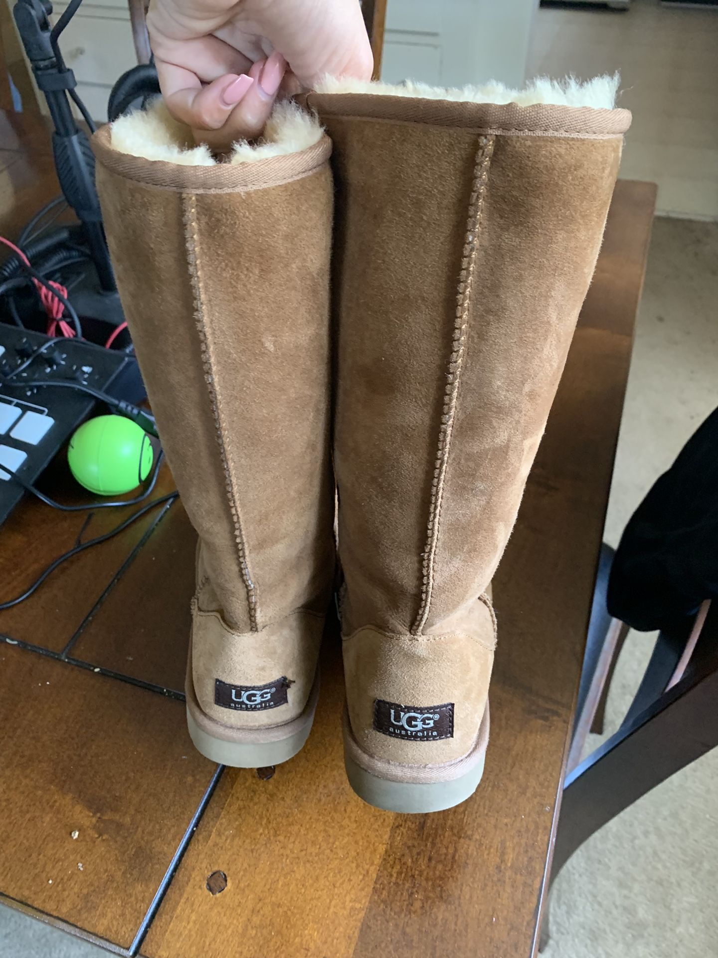 Women’s uggs