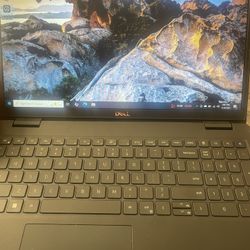 Dell latitude 3520 Windows 11