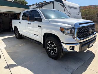 2020 Toyota tundra SR5 2WD 5.7