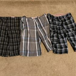 Men’s Size 32 Plaid Shorts