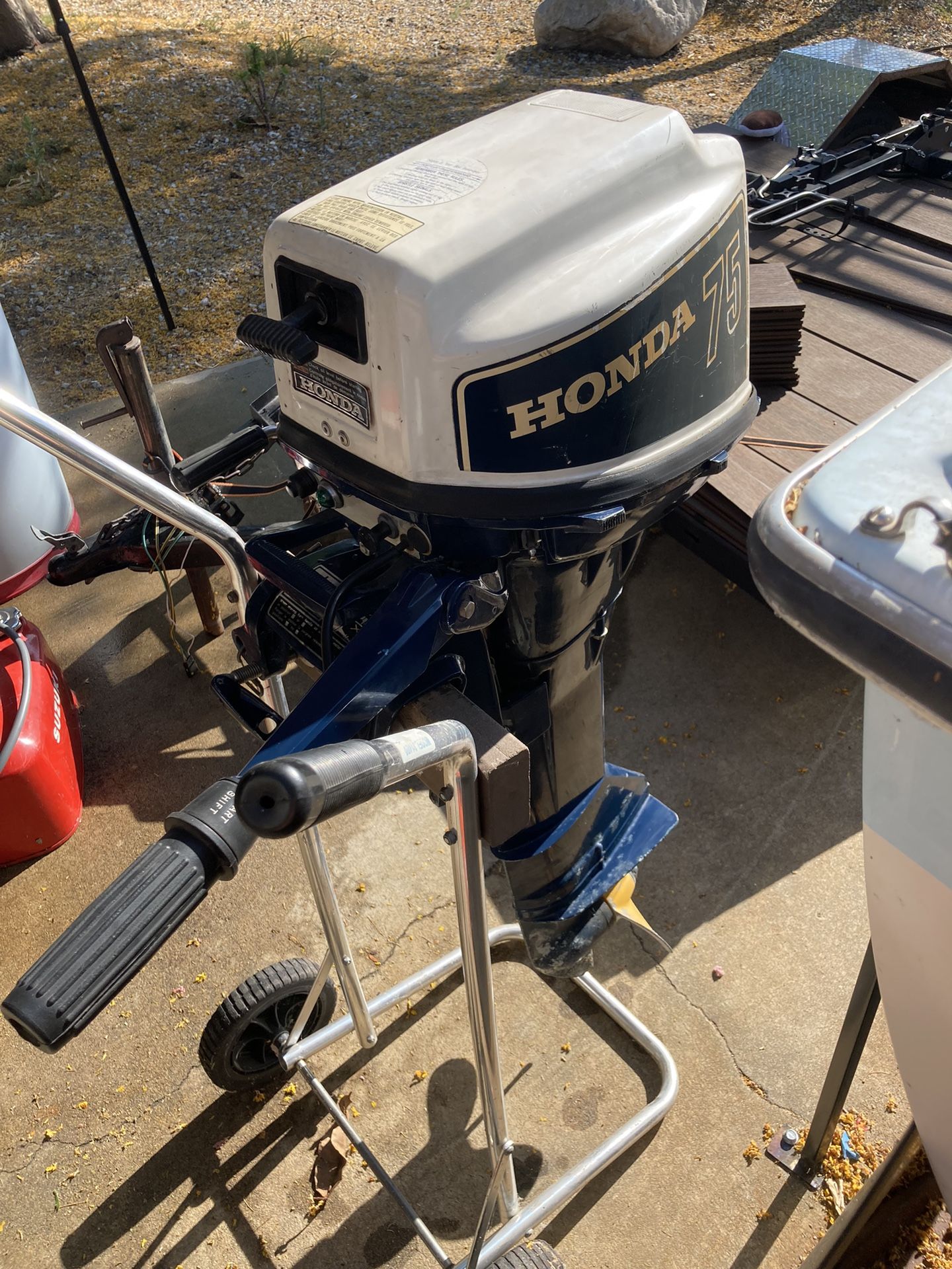 Honda Outboard 7.5 Hp for Sale in San Bernardino, CA OfferUp