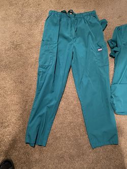 Men’s green Scrub’s