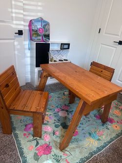 Kids sturdy wood table