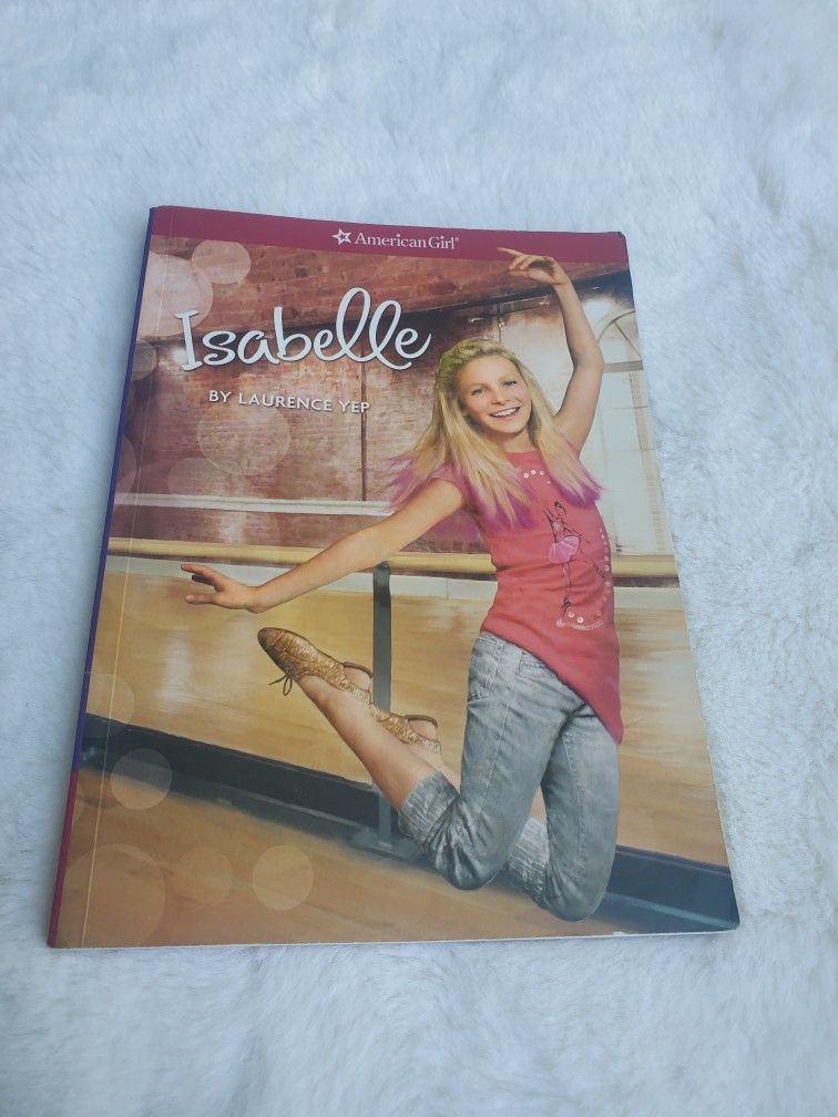 Isabelle AMERICAN GIRL BOOK
