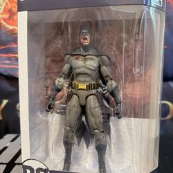 DC Essentials Deceased Batman